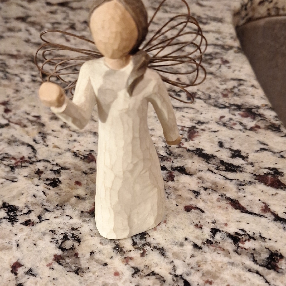 Willow Tree. Angel Of HOPE. Handcrafted Angel Figurine